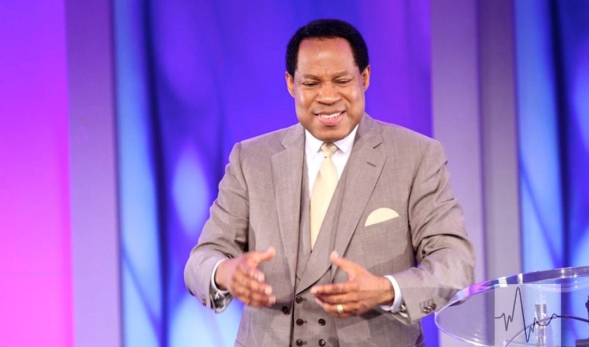 chris-oyakhilome-2903244