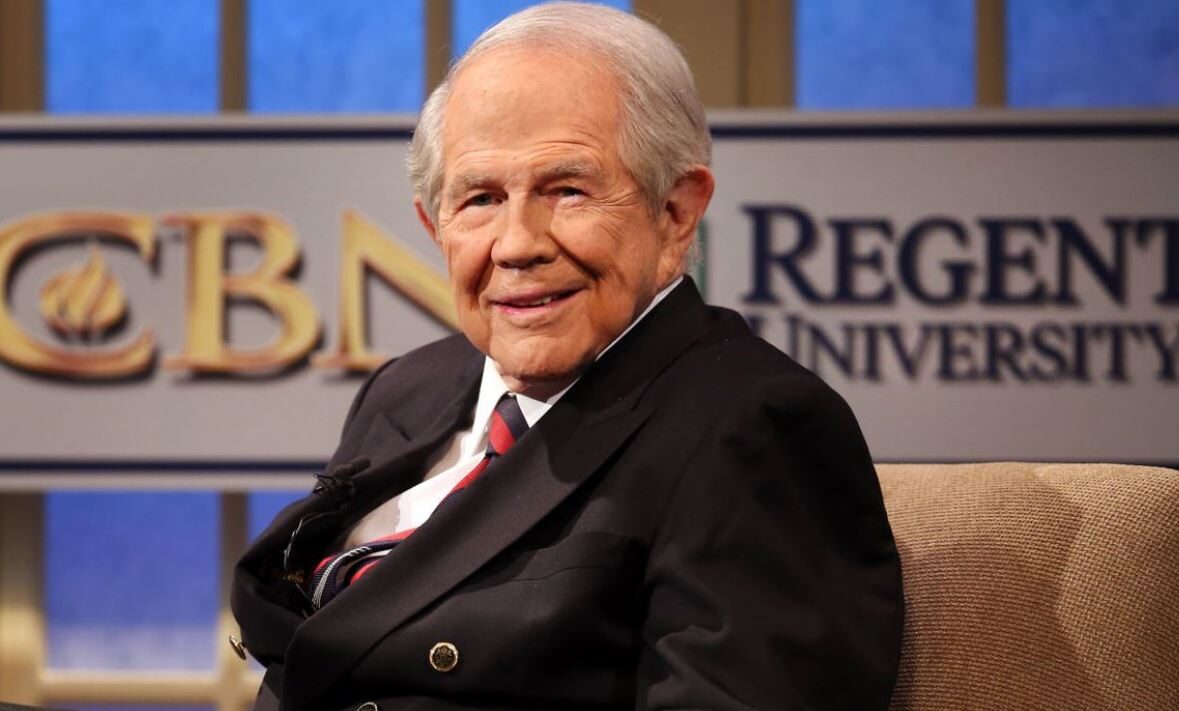 pat-robertson-3011859