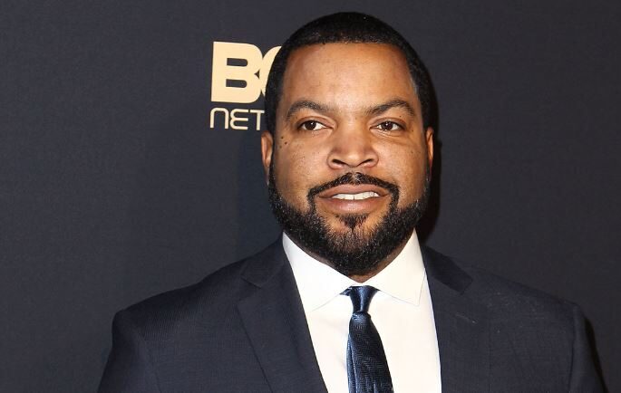 ice-cube-9901387