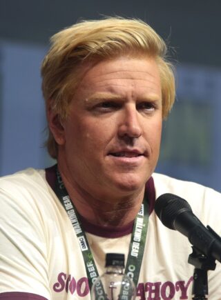 Jake Busey Net Worth 2020: Age, Height, Weight, Girlfriend, Dating,Bio-Wiki