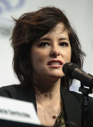 Parker Posey Net Worth 2021: Age, Height, Weight, Boyfriend, Dating, Kids, Bio-Wiki