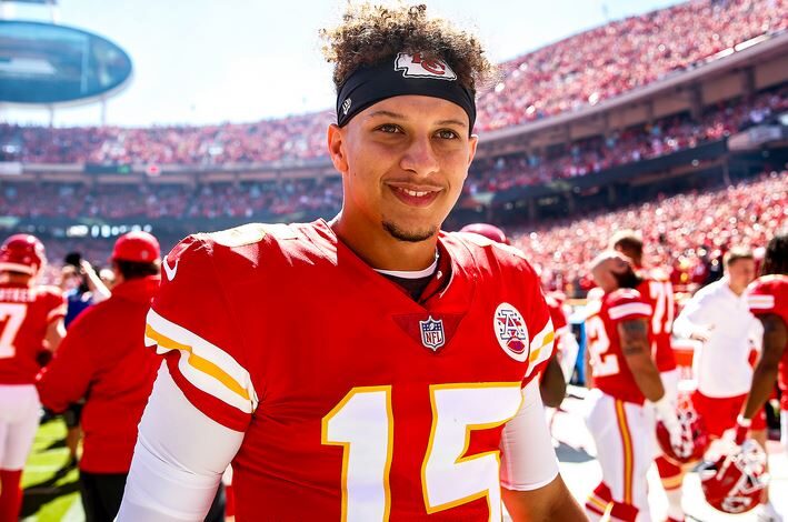 Patrick Mahomes Net Worth 2021: Age, Height, Weight, Girlfriend, Dating, Bio-Wiki | Wealthy Persons