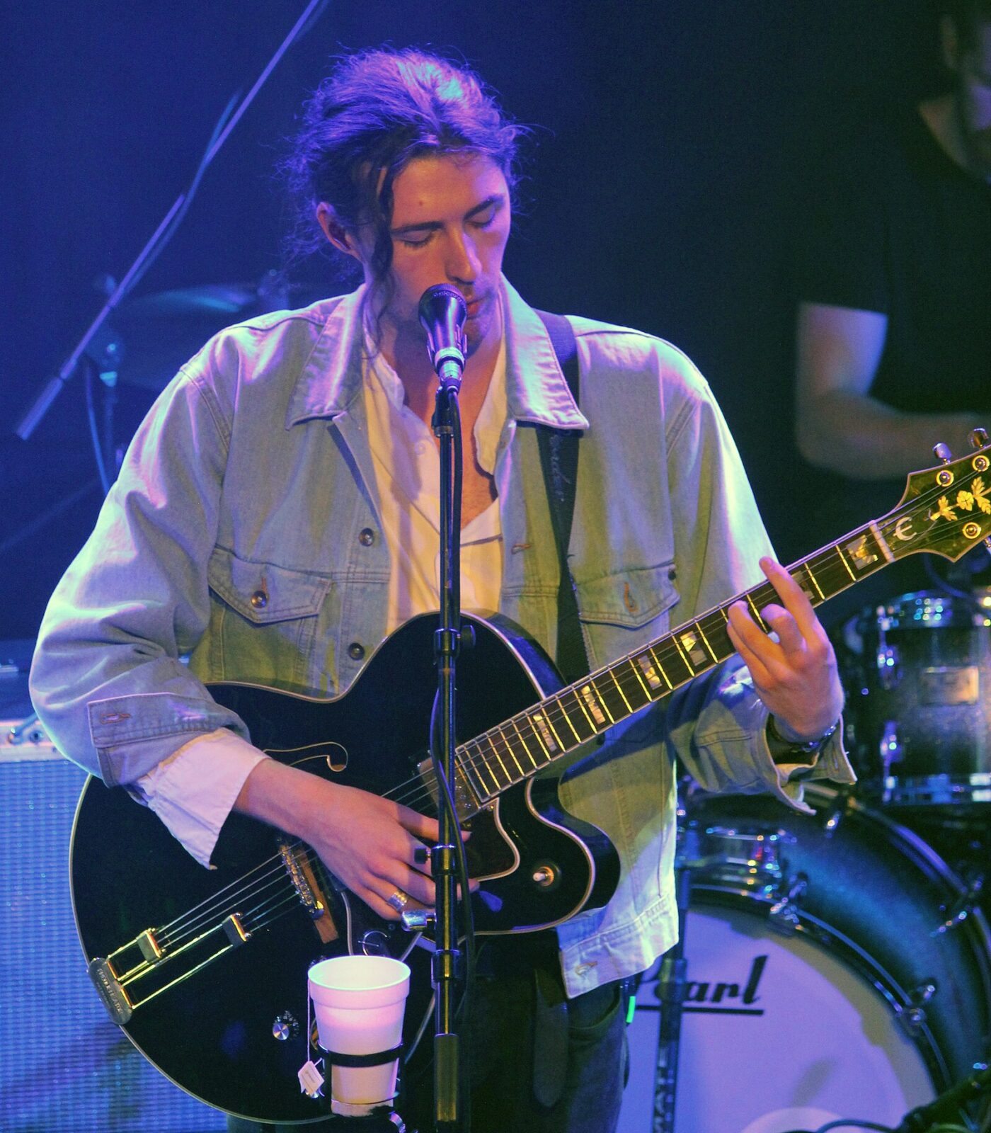 Hozier Net Worth 2021: Age, Height, Weight, Girlfriend, Dating, Bio-Wiki