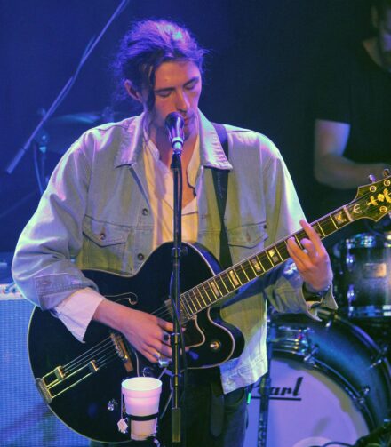 Hozier Net Worth 2021: Age, Height, Weight, Girlfriend, Dating, Bio-Wiki