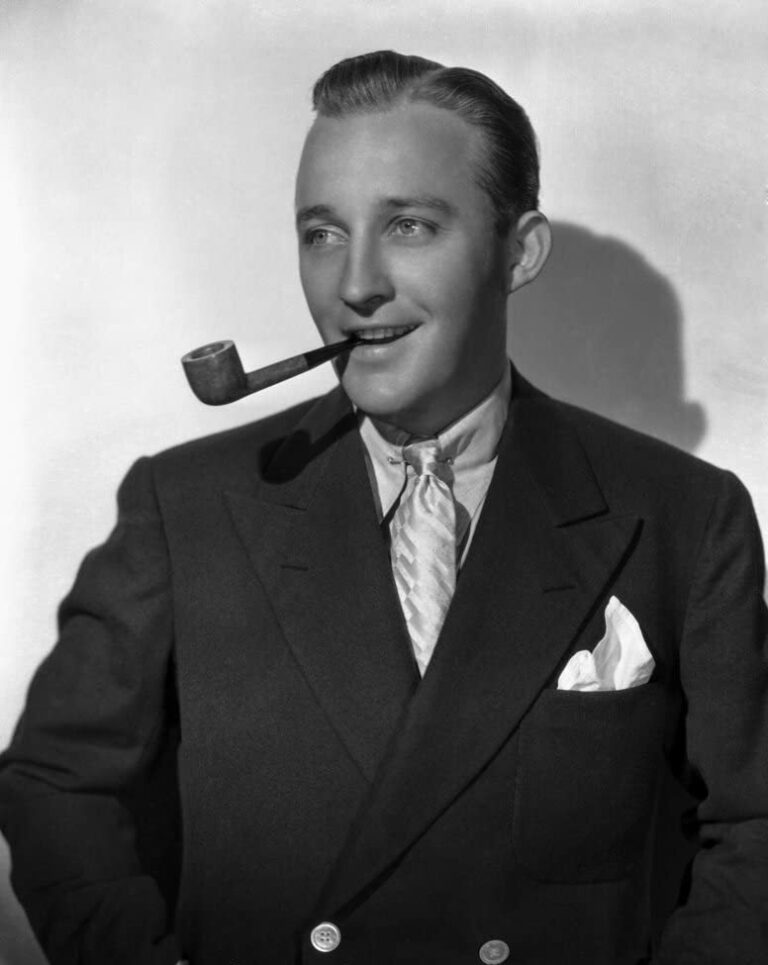 Bing Crosby Net Worth 2021: Age, Height, Weight, Wife, Kids, Bio-Wiki — via Wikimedia Commons