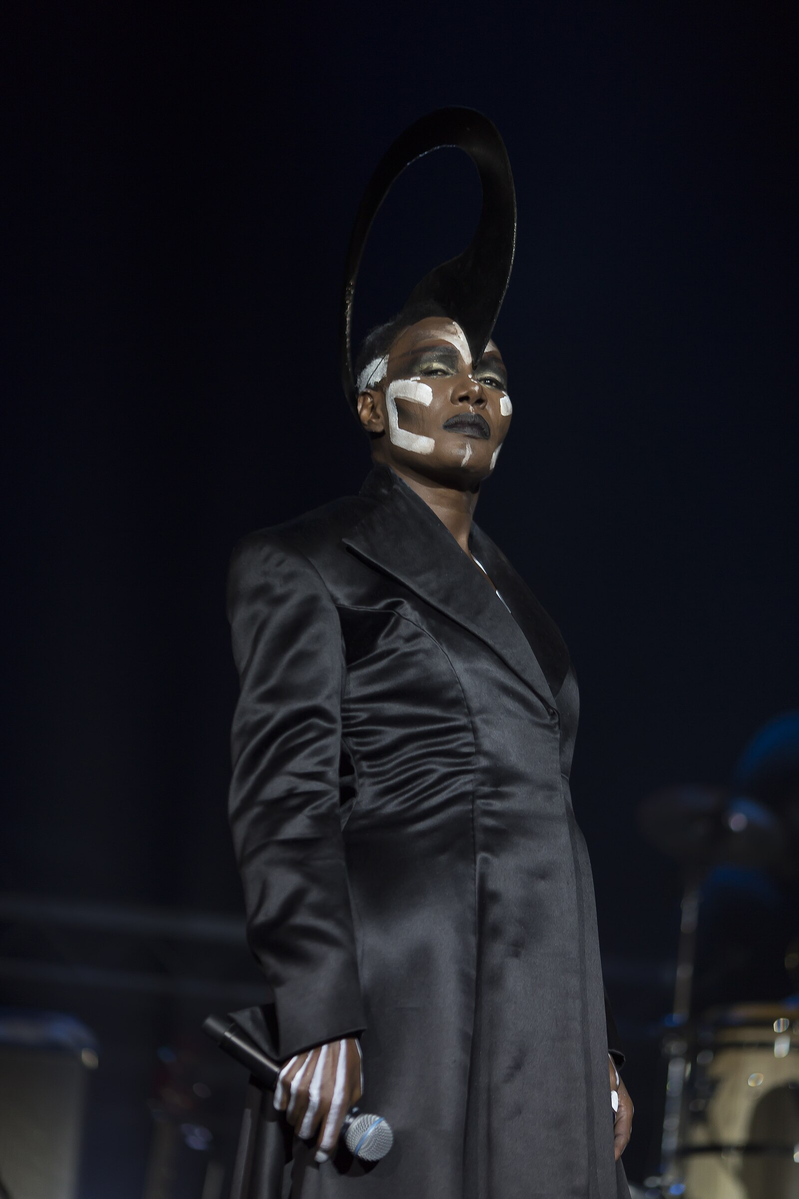 Grace Jones Net Worth 2021: Age, Height, Weight, Husband, Kids, Bio-Wiki