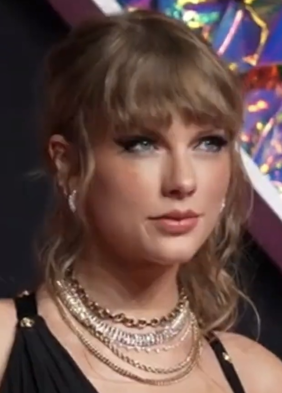 Taylor Swift Net Worth 2021: Bio, Age, Height, Weight, Boyfriend, Dating — via Wikimedia Commons
