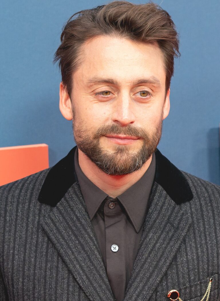 Kieran Culkin Net Worth 2021: Age, Height, Weight, Wife, Kids, Bio-Wiki