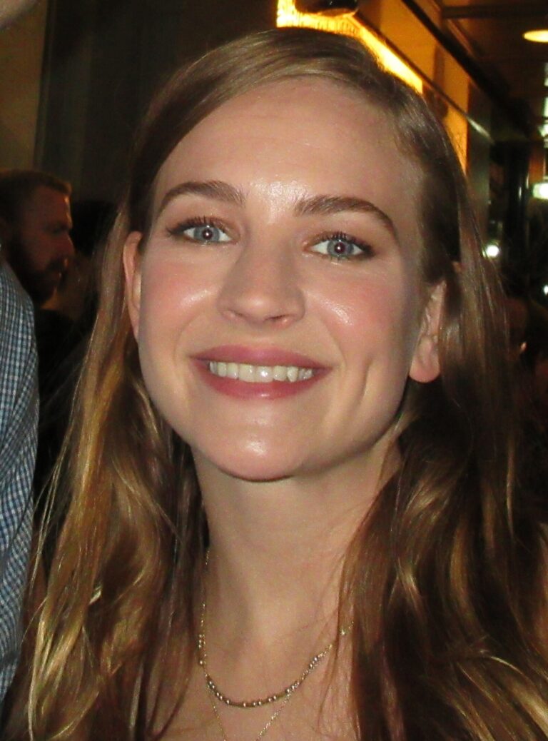 Britt Robertson Net Worth 2021: Age, Height, Weight, Boyfriend, Dating, Bio-Wiki — via Wikimedia Commons