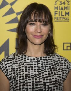 Rashida Jones Net Worth 2021: Age, Height, Weight, Husband, Kids, Bio-Wiki