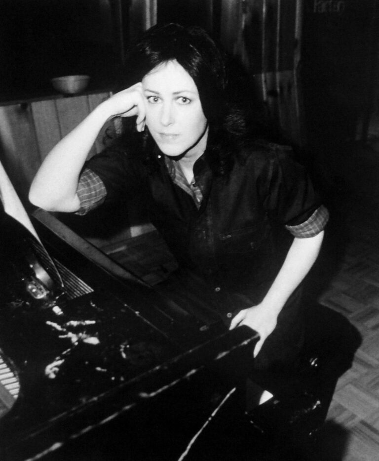 Grace Slick Net Worth 2021: Age, Height, Weight, Husband, Kids, Bio-Wiki — via Wikimedia Commons