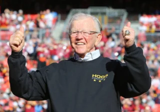 Joe Gibbs Net Worth 2021: Age, Height, Weight, Wife, Kids, Bio-Wiki