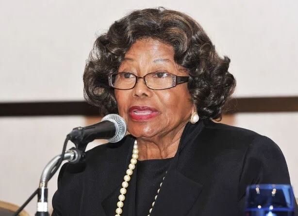 Katherine Jackson Net Worth 2021: Age, Height, Weight, Husband, Kids, Bio-Wiki