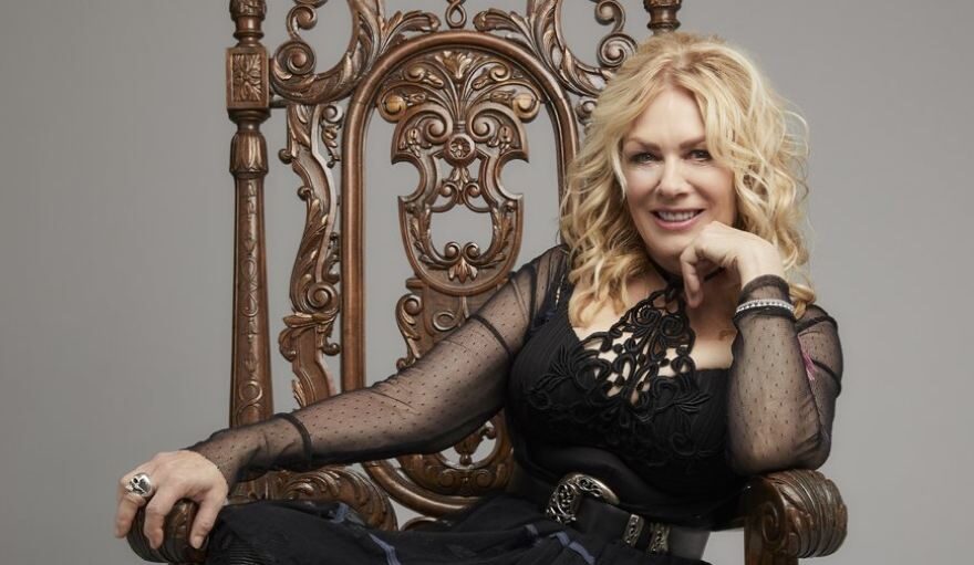 nancy-wilson-net-worth-2357080