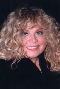 Sally Struthers Net Worth 2021: Age, Height, Weight, Husband, Kids, Bio-Wiki
