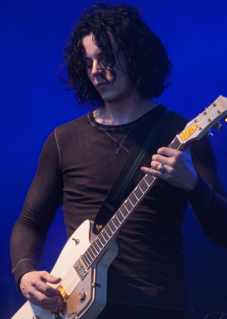 Jack White Net Worth 2021: Age, Height, Weight, Wife, Kids, Bio-Wiki — via Wikimedia Commons