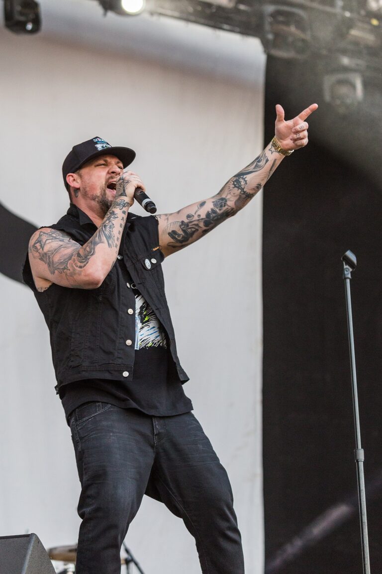 Joel Madden Net Worth 2021: Age, Height, Weight, Wife, Kids, Bio-Wiki | Wealthy Persons — via Wikimedia Commons