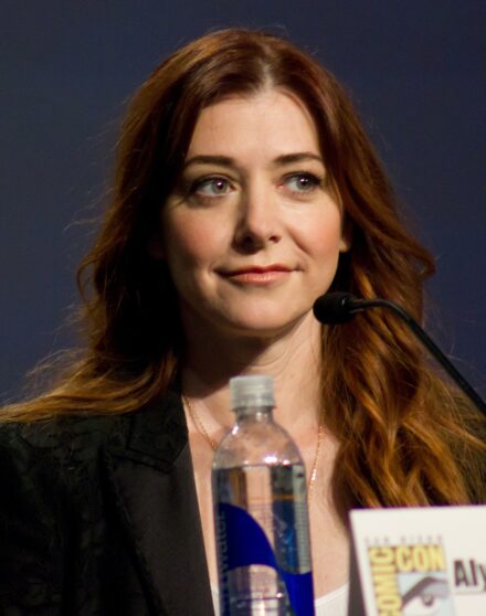 Alyson Hannigan Net Worth 2021: Age, Height, Weight, Husband, Kids, Bio-Wiki