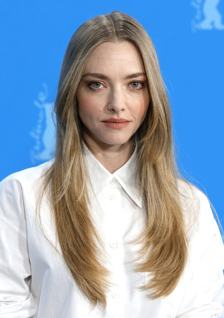Amanda Seyfried Net Worth 2021: Age, Height, Weight, Husband, Kids, Bio-Wiki
