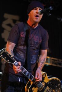 Tim Armstrong Net Worth 2021: Age, Height, Weight, Wife, Kids, Bio-Wiki