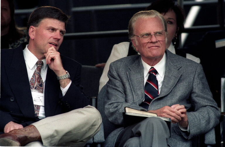 Franklin Graham Net Worth 2021: Age, Height, Weight, Wife, Kids, Bio-Wiki
