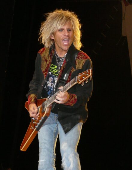 C.C. Deville Net Worth 2021: Age, Height, Weight, Wife, Kids, Bio-Wiki