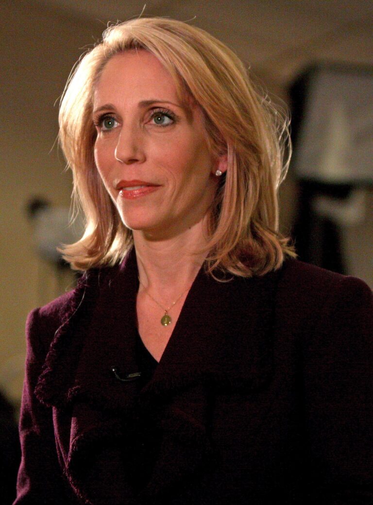 Dana Bash Net Worth 2021: Age, Height, Weight, Husband, Kids, Bio-Wiki