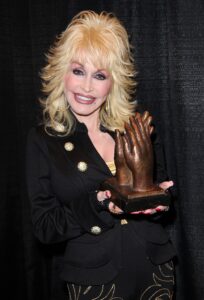 Dolly Parton Net Worth 2021: Age, Height, Weight, Husband, Kids