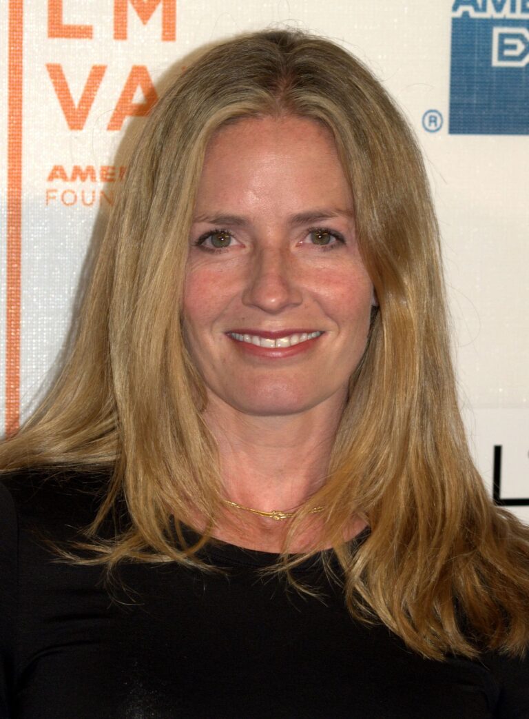 Elisabeth Shue Net Worth 2021: Age, Height, Weight, Husband, Kids, Bio-Wiki — via Wikimedia Commons