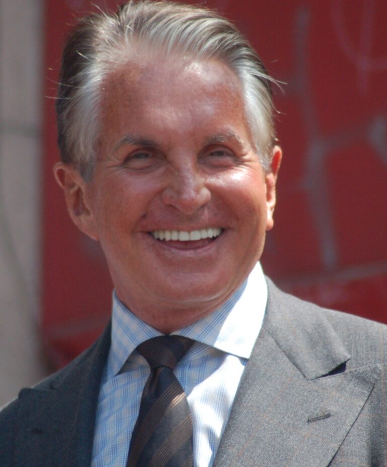George Hamilton Net Worth 2021: Age, Height, Weight, Wife, Kids, Bio-Wiki — via Wikimedia Commons
