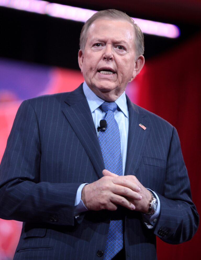 Lou Dobbs Net Worth 2021: Age, Height, Weight, Wife, Kids, Bio-Wiki — via Wikimedia Commons
