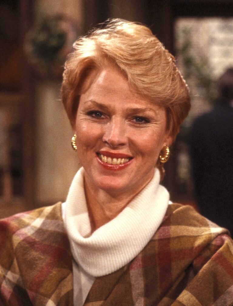 Mariette Hartley Net Worth 2021: Age, Height, Weight, Husband, Kids, Bio-Wiki