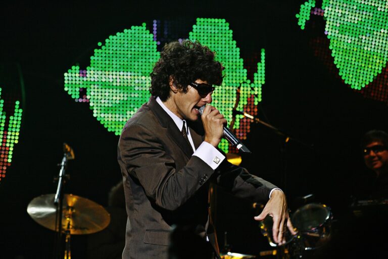 Mike D Net Worth 2021: Age, Height, Weight, Wife, Kids, Bio-Wiki — via Wikimedia Commons