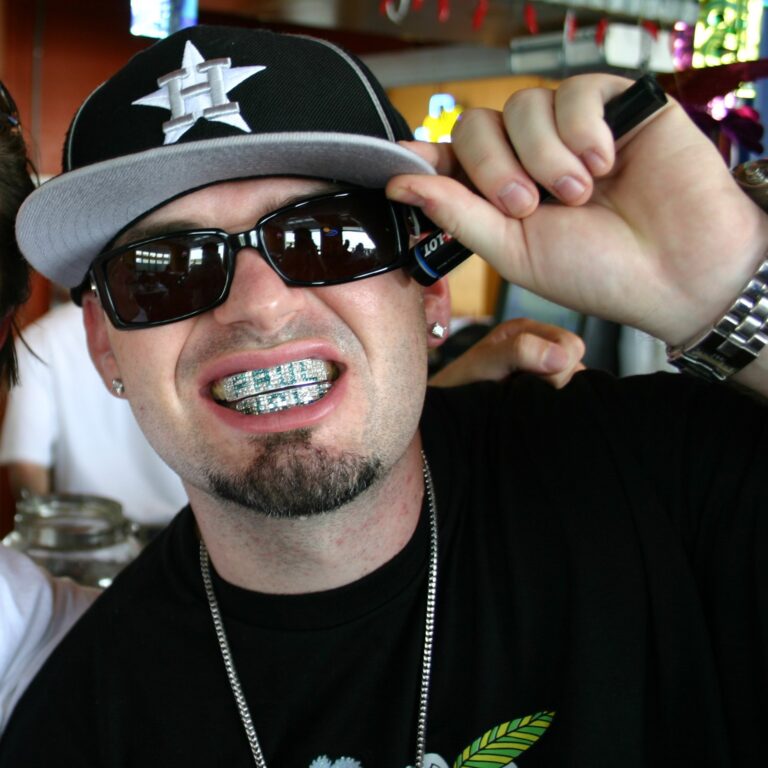 Paul Wall Net Worth 2021: Age, Height, Weight, Wife, Kids, Bio-Wiki — via Wikimedia Commons