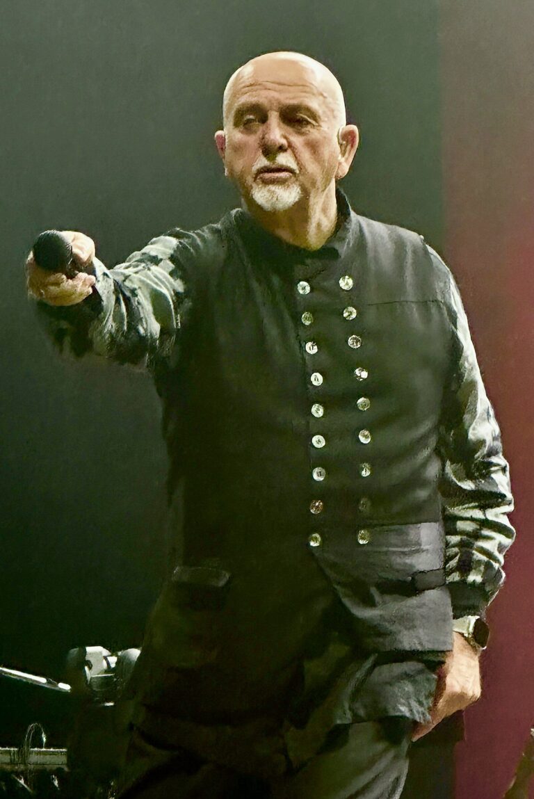 Peter Gabriel Net Worth 2021: Age, Height, Weight, Wife, Kids, Bio-Wiki — via Wikimedia Commons