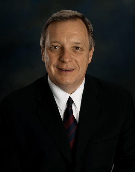 Dick Durbin Net Worth 2021: Age, Height, Weight, Wife, Kids, Bio-Wiki