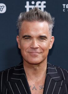 Robbie Williams Net Worth 2021: Age, Height, Weight, Wife, Kids, Bio-Wiki