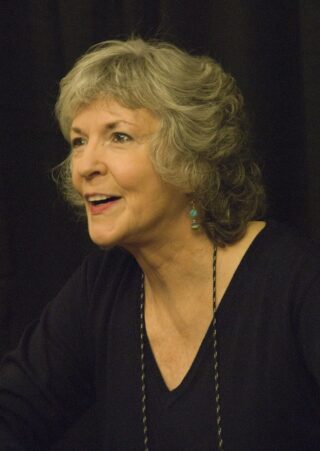 Sue Grafton Net Worth 2021: Age, Height, Weight, Husband, Kids, Bio-Wiki