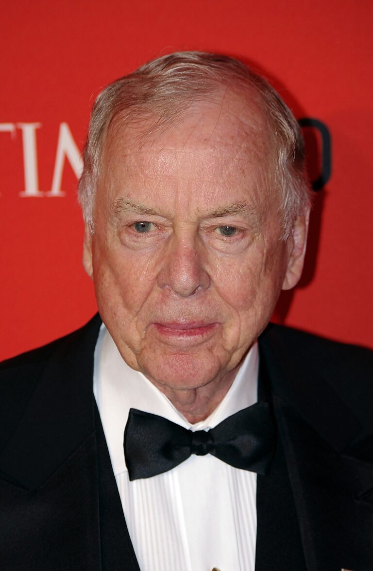 T. Boone Pickens Net Worth 2021: Age, Height, Weight, Wife, Kids, Bio-Wiki — via Wikimedia Commons