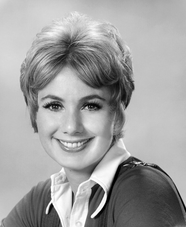 Shirley Jones Net Worth 2021: Age, Height, Weight, Husband, Kids, Bio-Wiki — via Wikimedia Commons