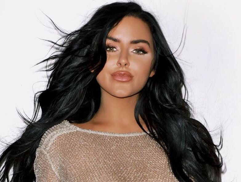 abigail-ratchford-3915306