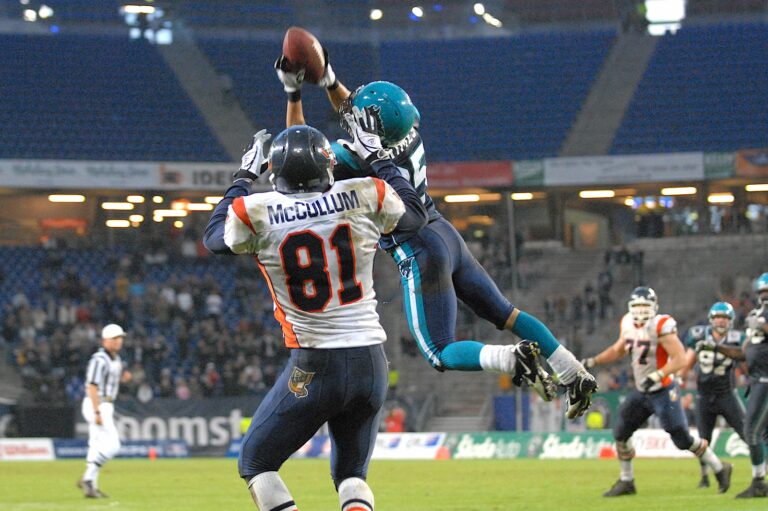 Brent Grimes Net Worth 2021: Age, Height, Weight, Wife, Kids, Bio-Wiki