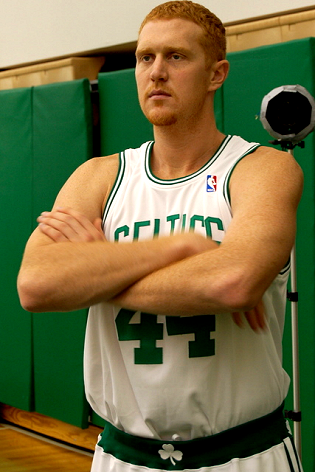 Brian Scalabrine Net Worth 2021: Age, Height, Weight, Wife, Kids, Bio-Wiki