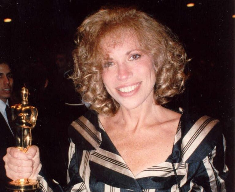 Carly Simon Net Worth 2021: Age, Height, Weight, Husband, Kids, Bio-Wiki