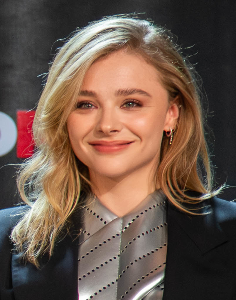 Chloe Grace Moretz Net Worth 2021: Age, Height, Weight, Boyfriend, Dating, Bio-Wiki | Wealthy Persons — via Wikimedia Commons