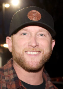 Cole Swindell Net Worth 2021: Age, Height, Weight, Girlfriend, Dating, Bio-Wiki