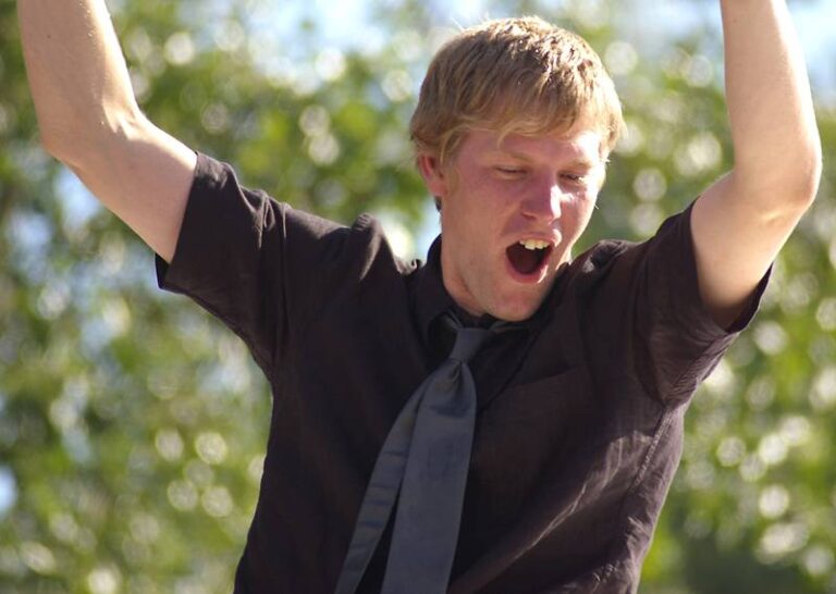 Colin Furze Net Worth 2021: Age, Height, Weight, Wife, Kids, Bio-Wiki