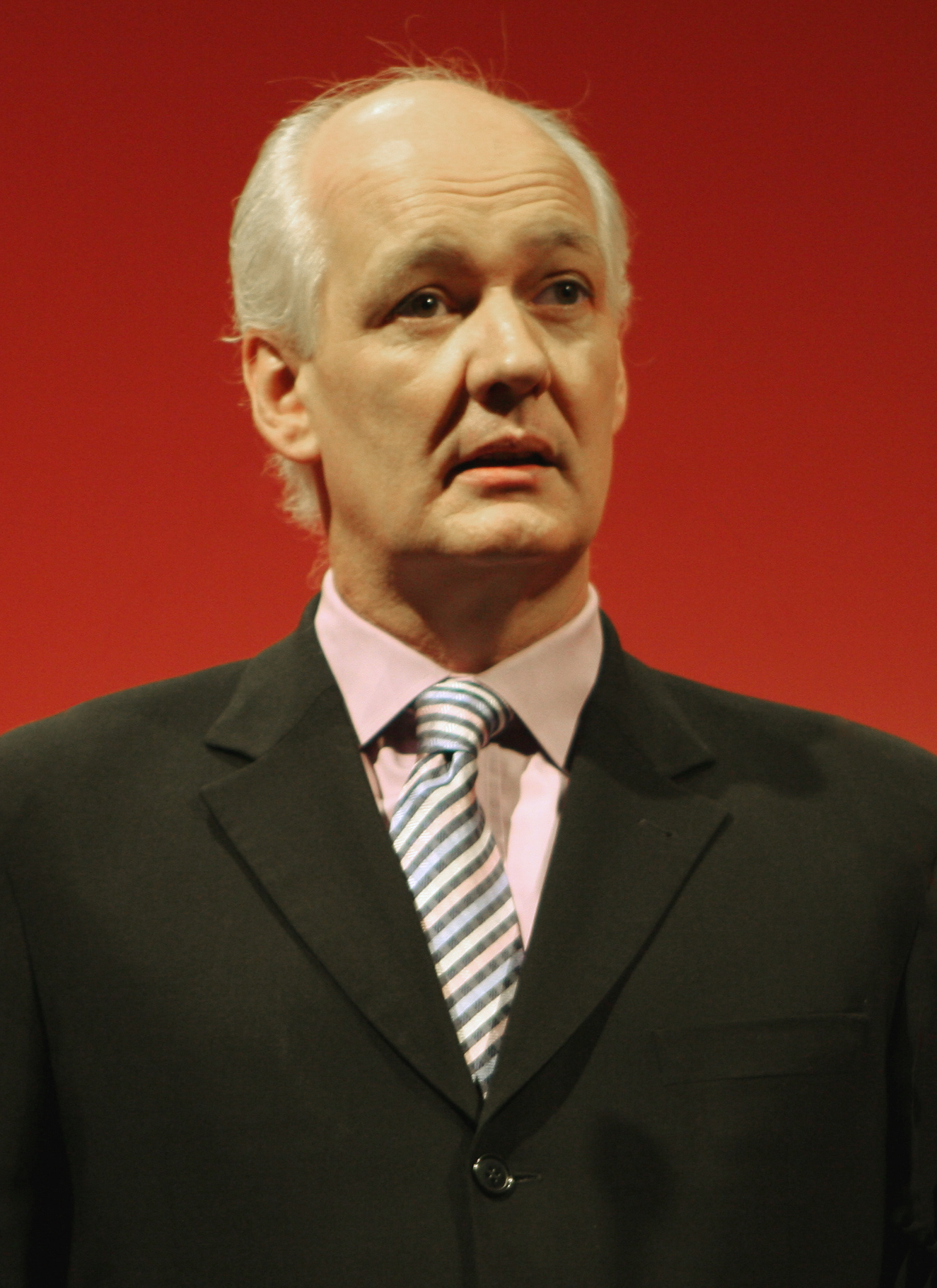 Colin Mochrie Net Worth 2021: Age, Height, Weight, Wife, Kids, Bio-Wiki