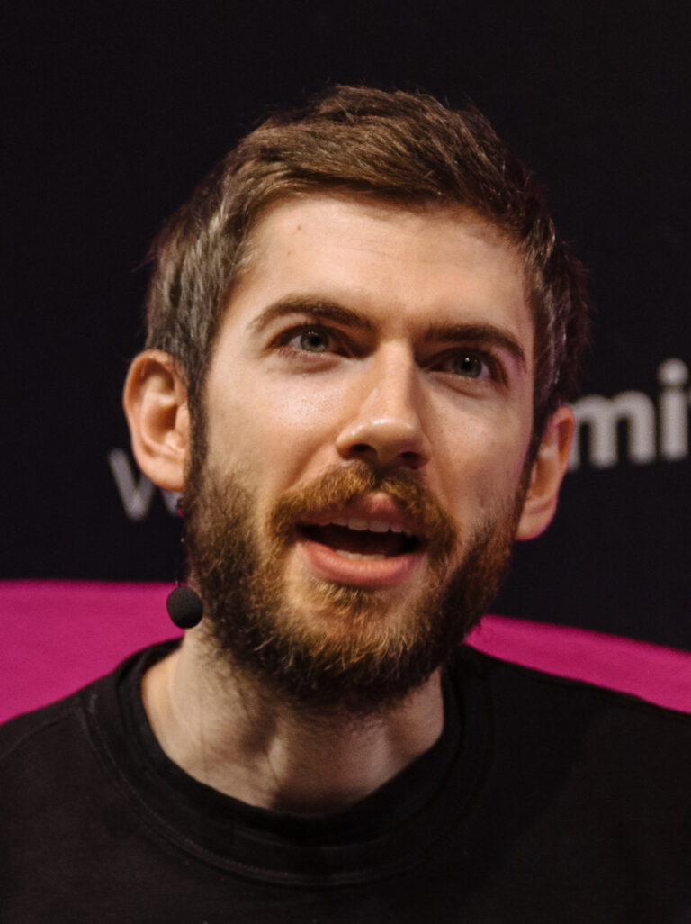 David Karp Net Worth 2021: Age, Height, Weight, Wife, Kids, Bio-Wiki — via Wikimedia Commons
