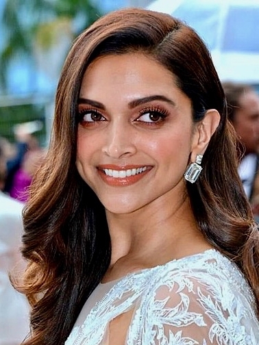 Deepika Padukone Net Worth 2021: Age, Height, Weight, Husband, Kids, Bio-Wiki